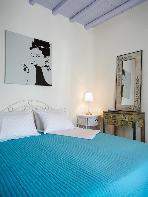 Gt Luxury Suites Ornos  Exterior photo